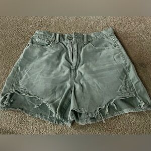 American Eagle, sage shorts